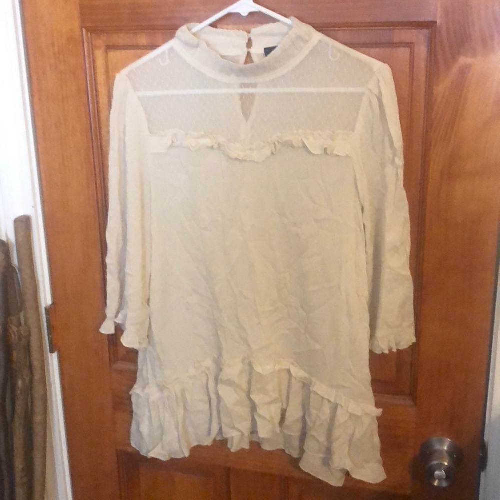 Suzanne Betro Cream Top